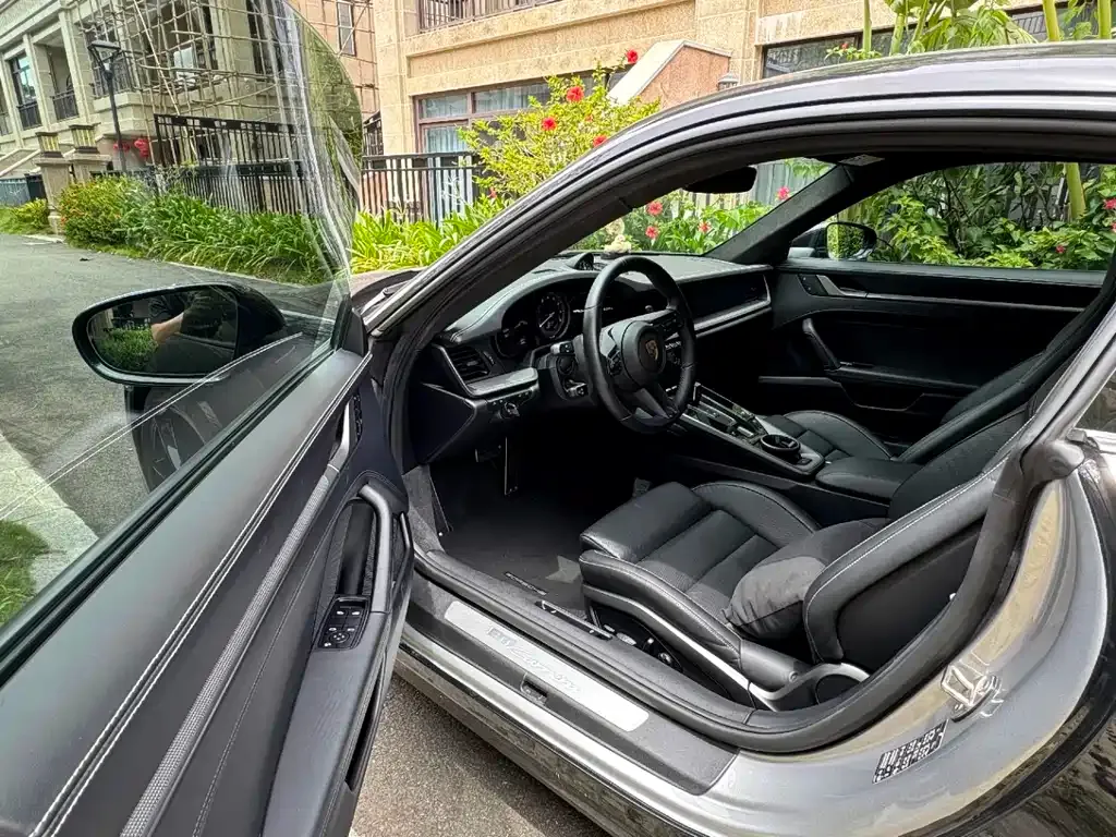 Porsche 911 2022 из CN, фото 6