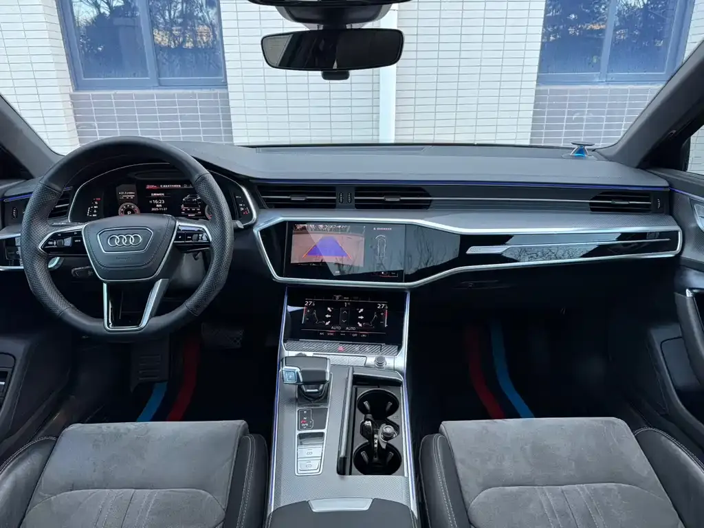 Audi A6L 2022 из CN, фото 5