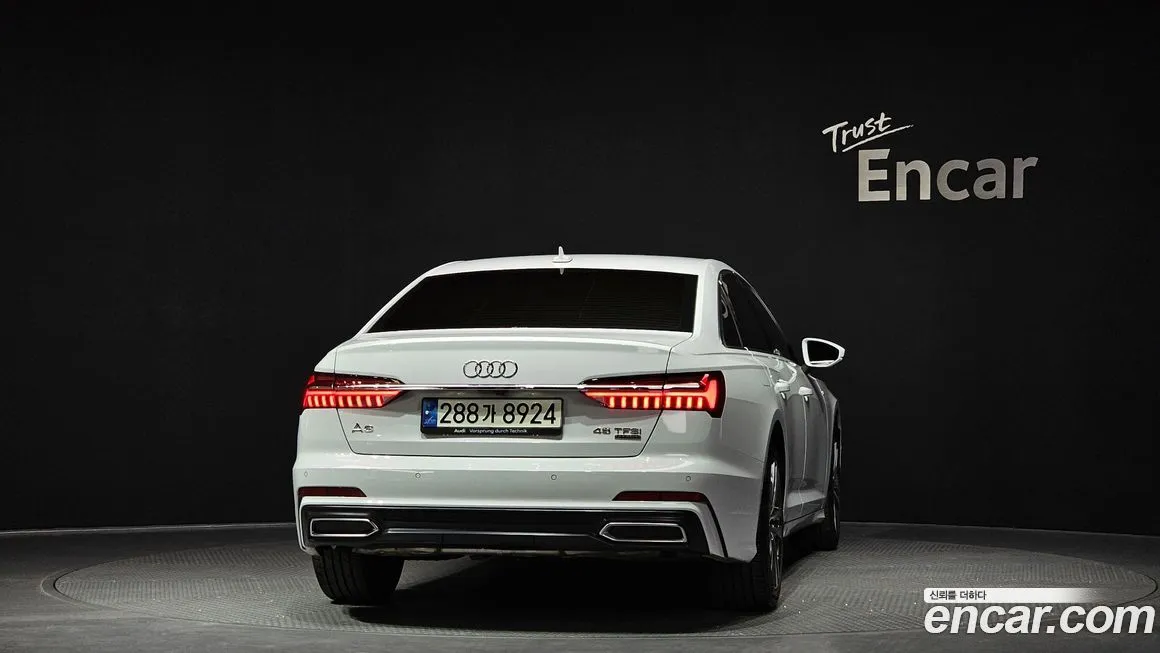 Audi A6 — фото 2