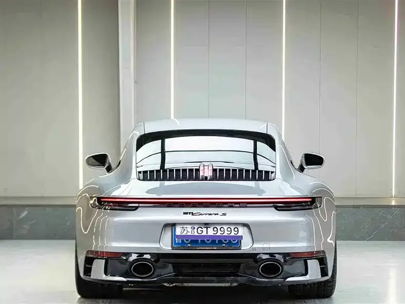 Porsche 911 2023 из CN, фото 3