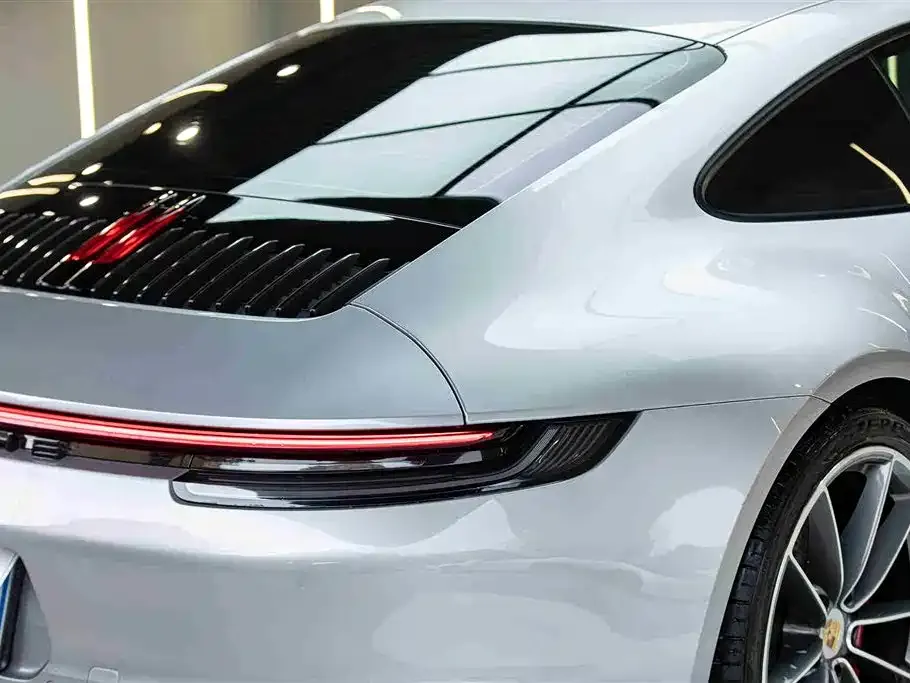 Porsche 911 2023 из CN, фото 6