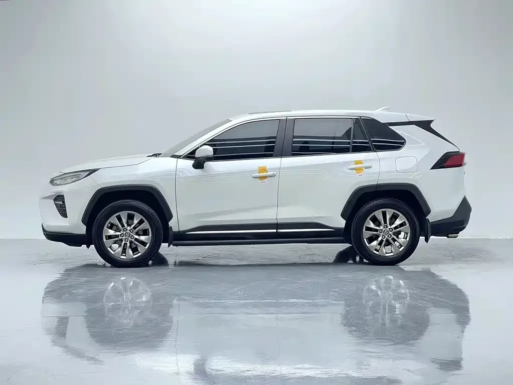 Toyota Wildlander 2021 из CN, фото 5