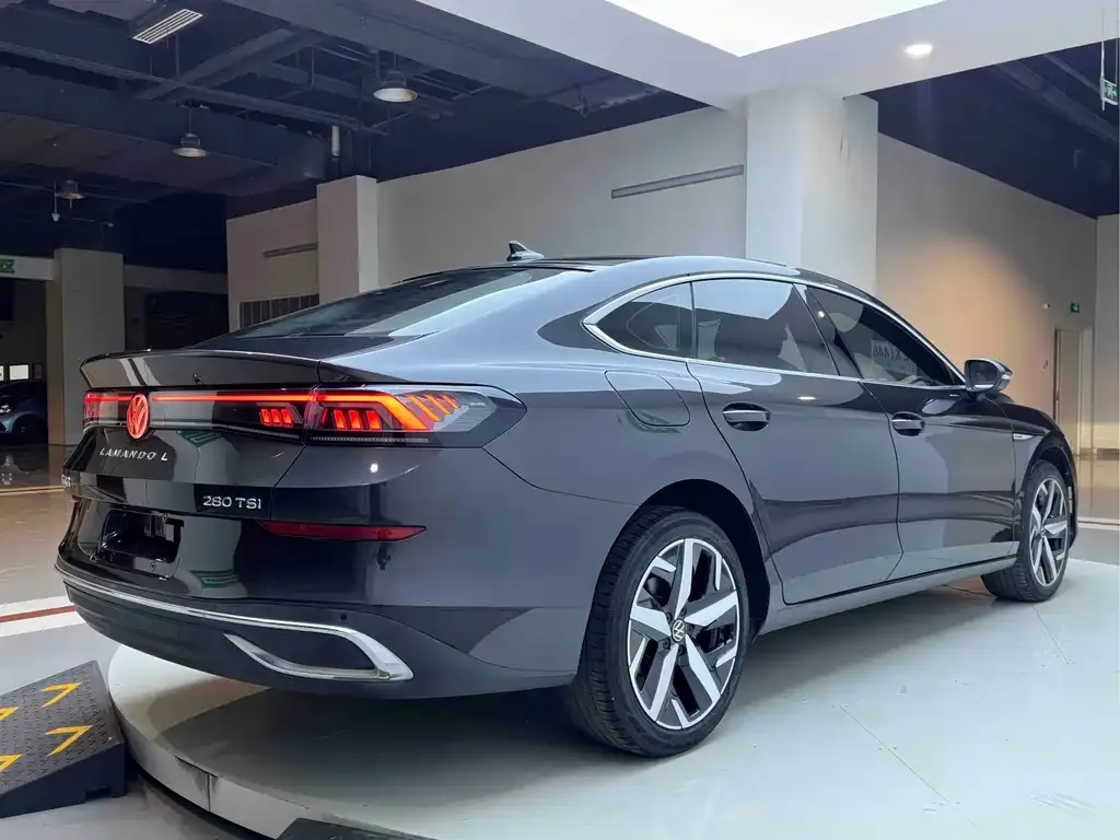 Volkswagen Lamando 2023 из CN, фото 4