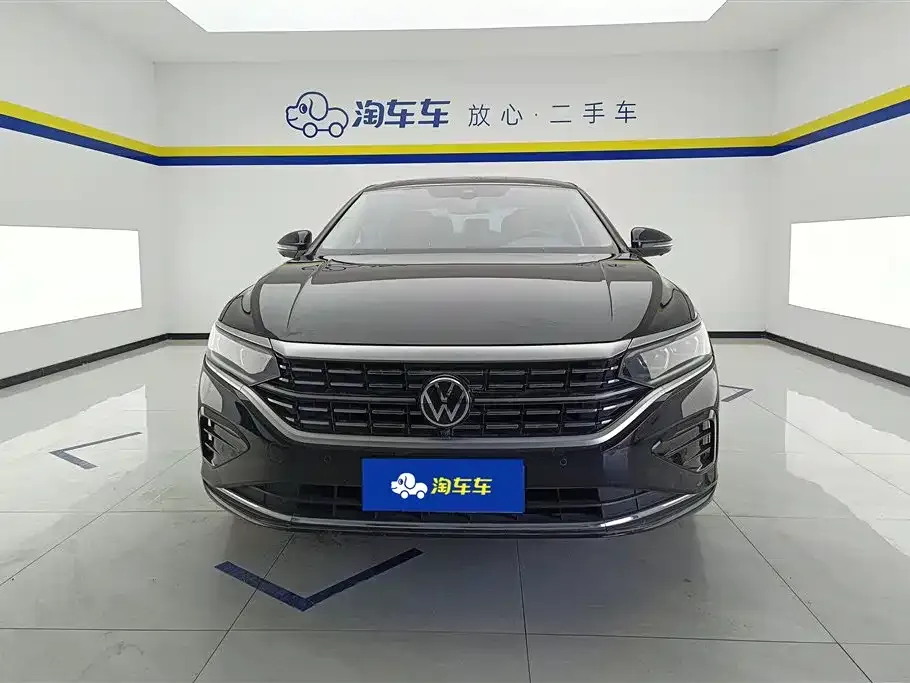 Volkswagen Passat 2023 из CN, фото 2