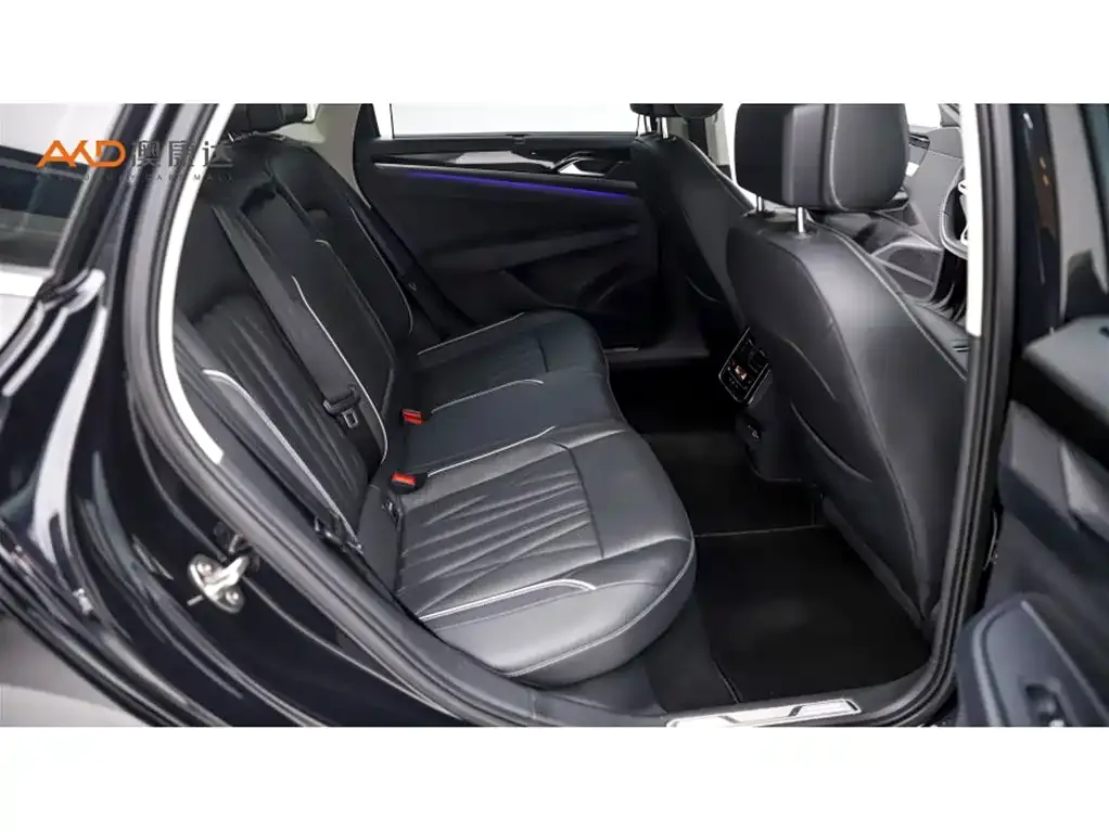 Volkswagen Passat New Energy 2022 из CN, фото 10