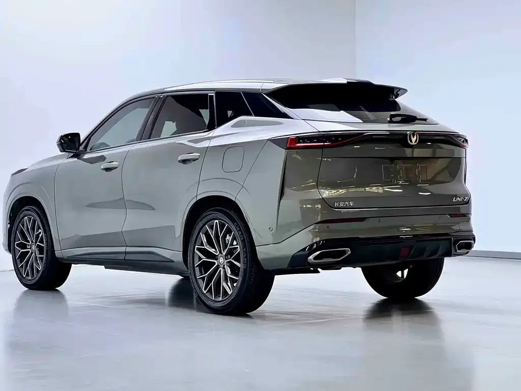 Changan UNI-Z New Energy 2024 из CN, фото 8