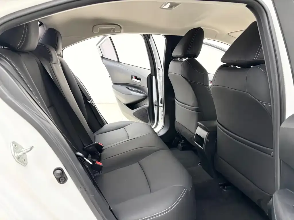 Toyota Corolla 2022 из CN, фото 9