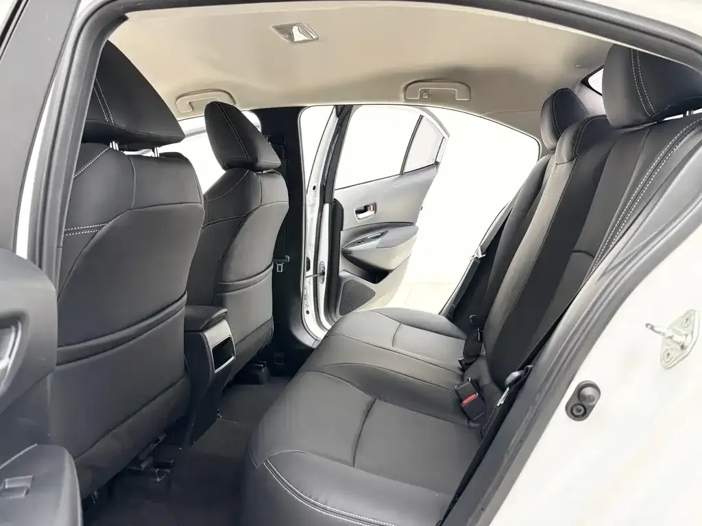 Toyota Corolla 2022 из CN, фото 8