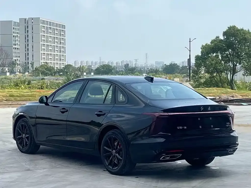 Hongqi H5 2025 из CN, фото 2