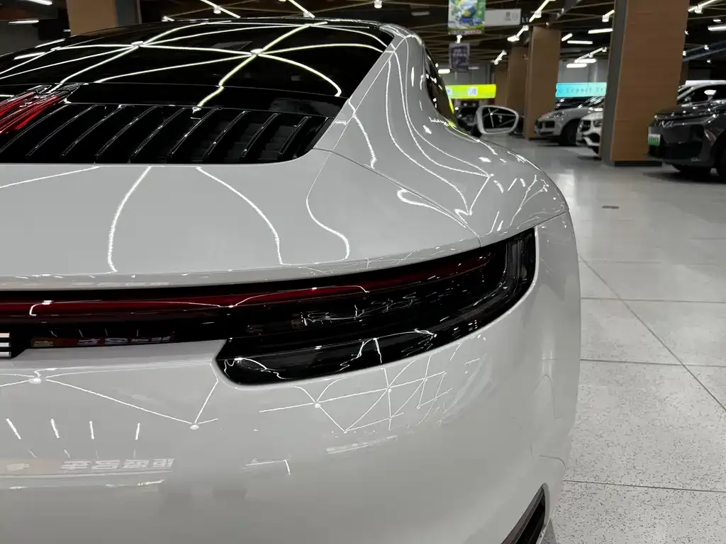 Porsche 911 2022 из CN, фото 8