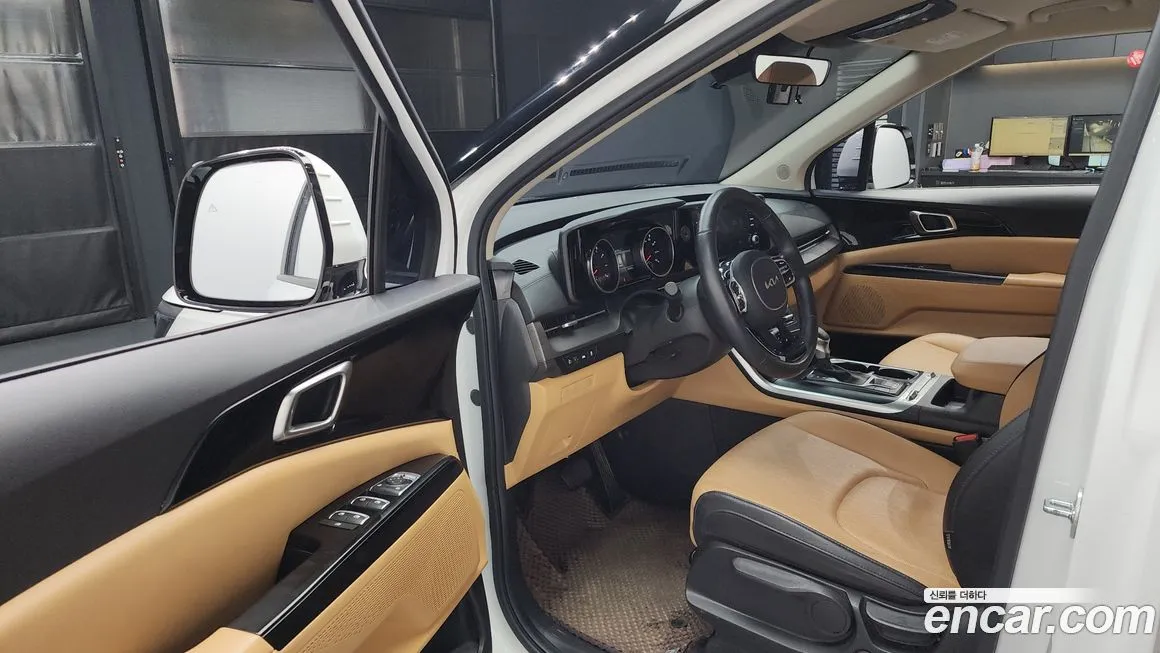Kia Carnival 2023 из KR, фото 9