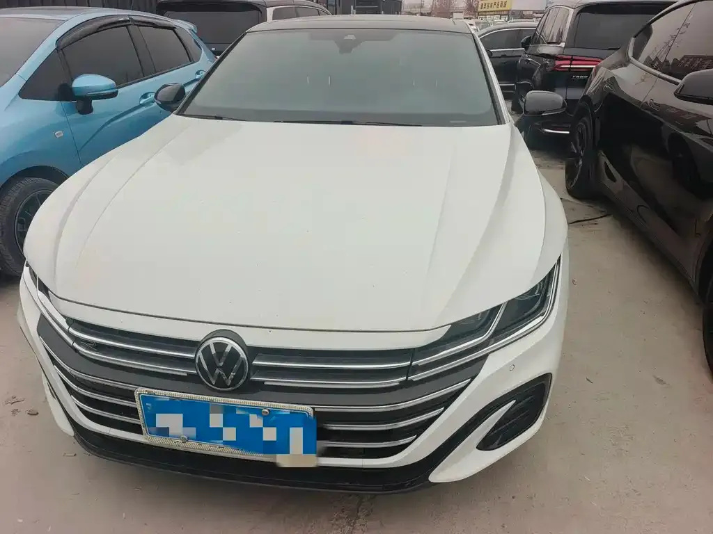 Volkswagen CC 2023 из CN, фото 5