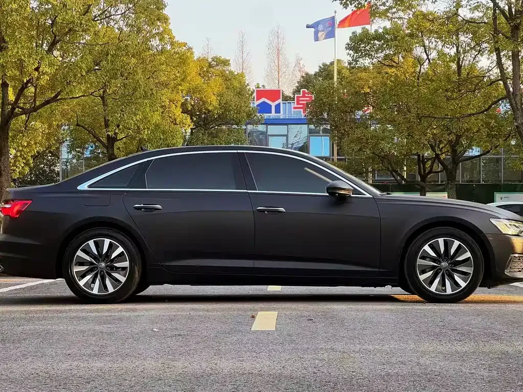 Audi A6L 2021 из CN, фото 7