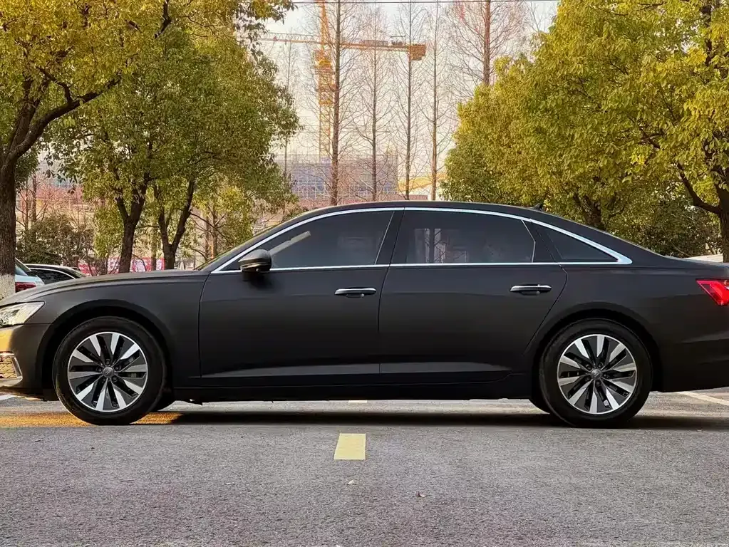 Audi A6L 2021 из CN, фото 2