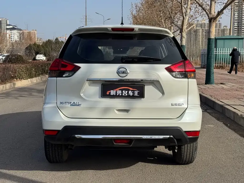 Nissan X-Trail 2023 из CN, фото 4