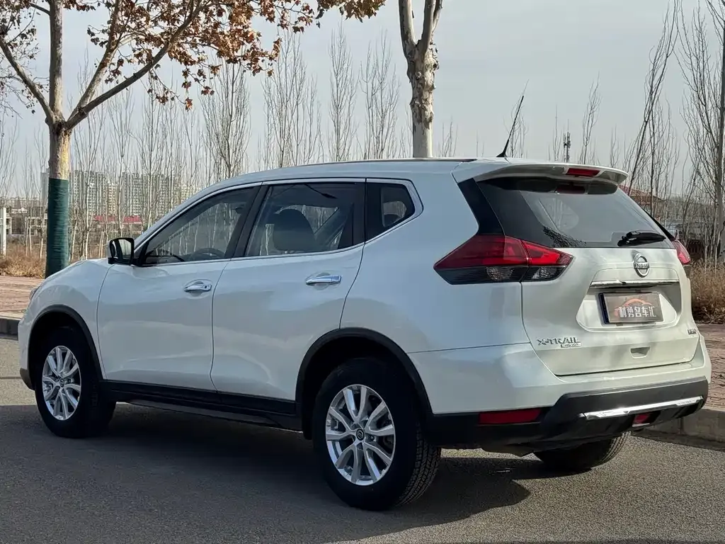 Nissan X-Trail 2023 из CN, фото 9