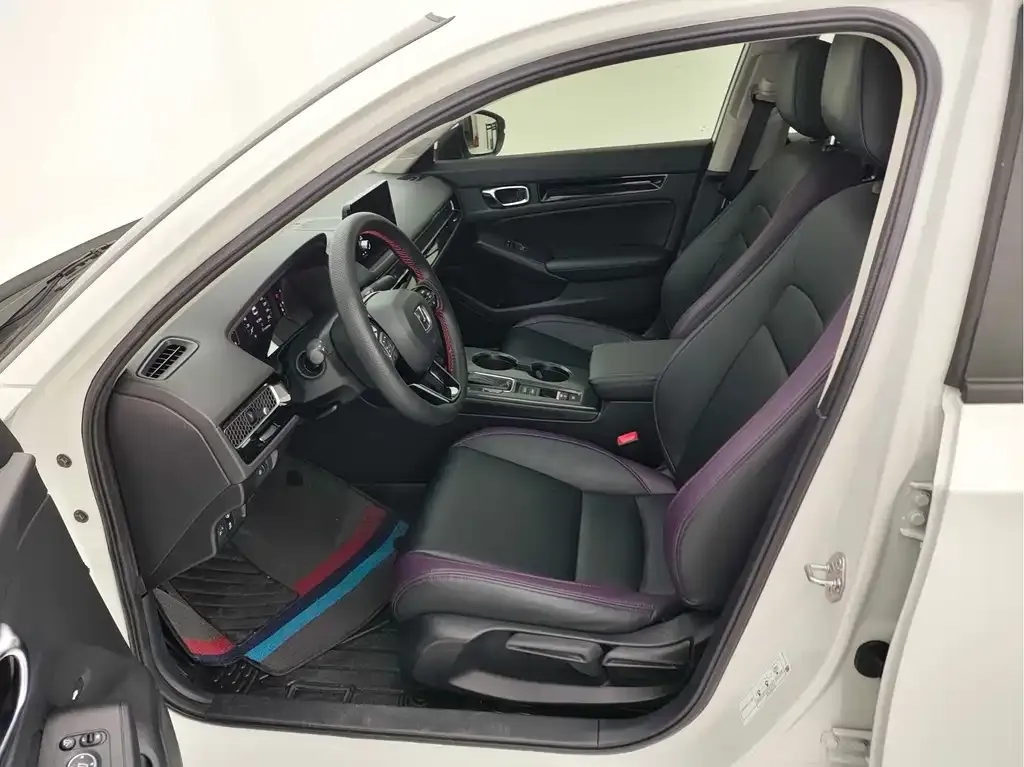 Honda Civic 2023 из CN, фото 7