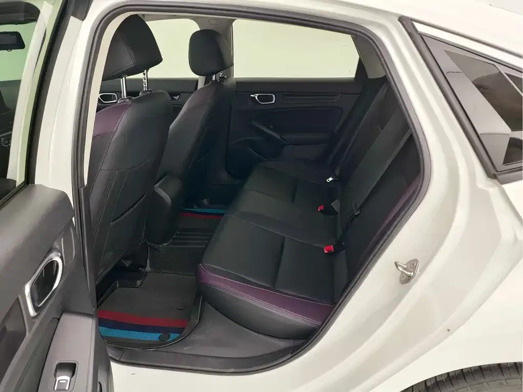 Honda Civic 2023 из CN, фото 8