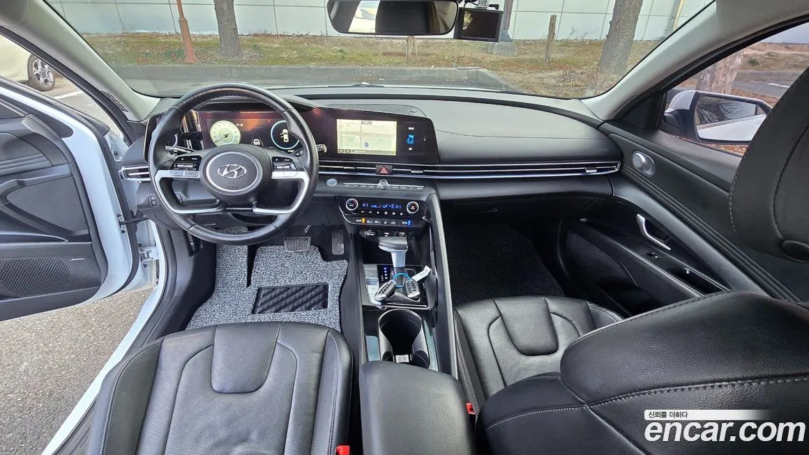 Hyundai AVANTE 2021 из KR, фото 4