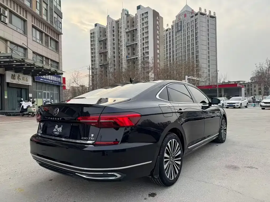 Volkswagen Passat 2021 из CN, фото 5