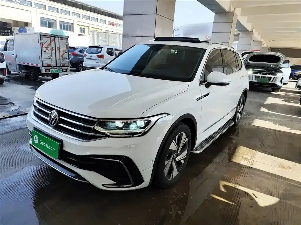 Volkswagen Tiguan L 2023 из CN, фото 1