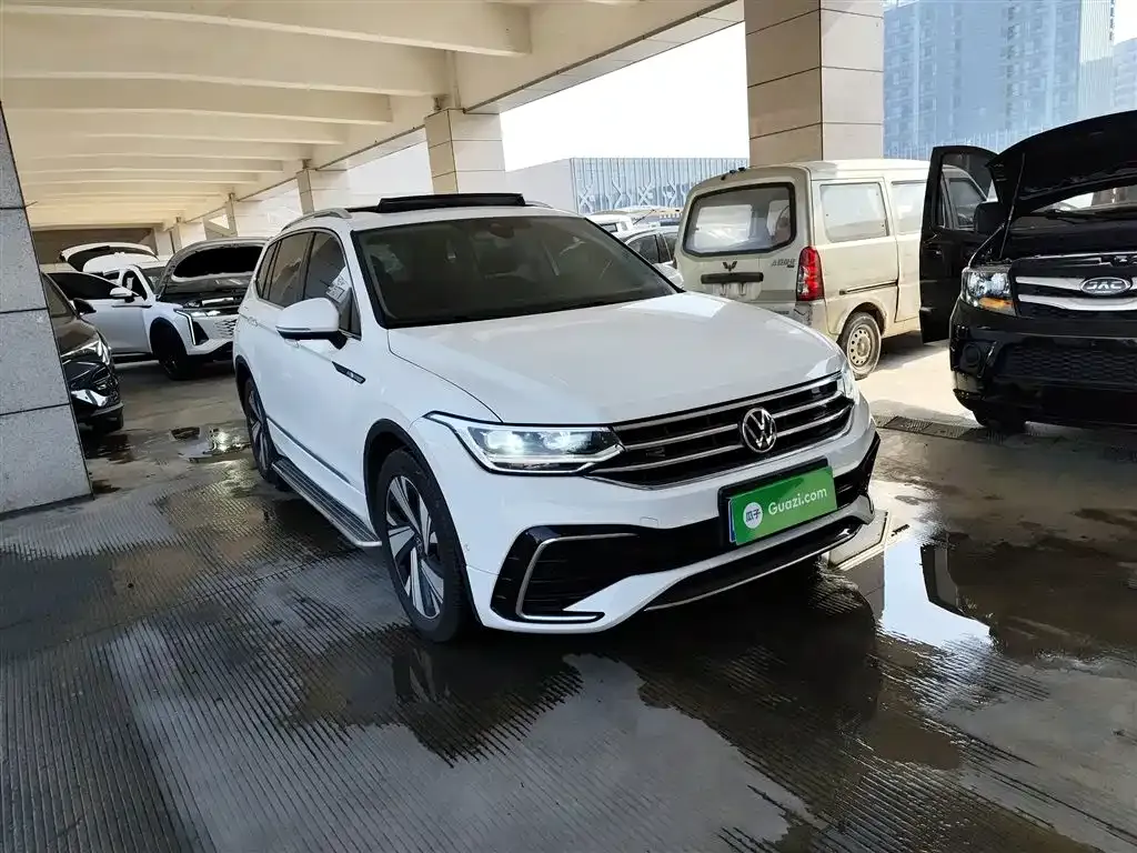 Volkswagen Tiguan L 2023 из CN, фото 7