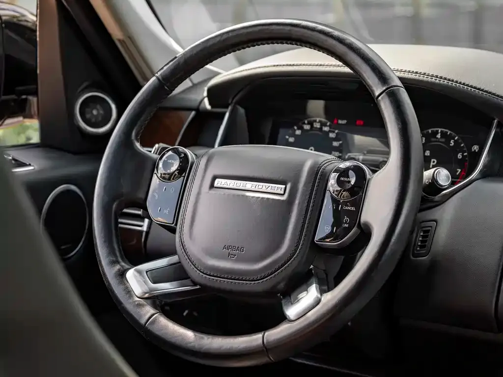 Land Rover Range Rover 2022 из CN, фото 2
