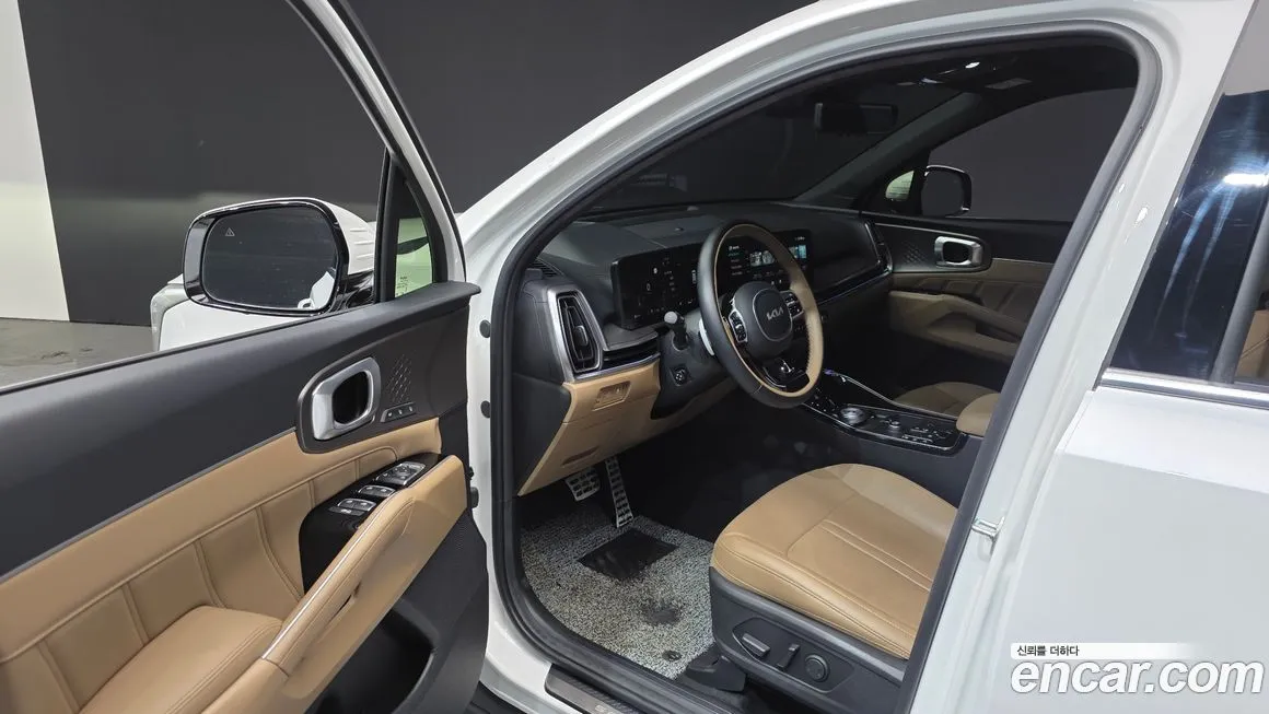 Kia Sorento — фото 6