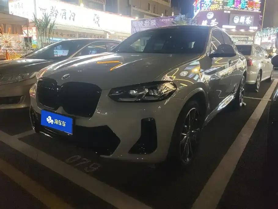 BMW X4 2022 из CN, фото 1