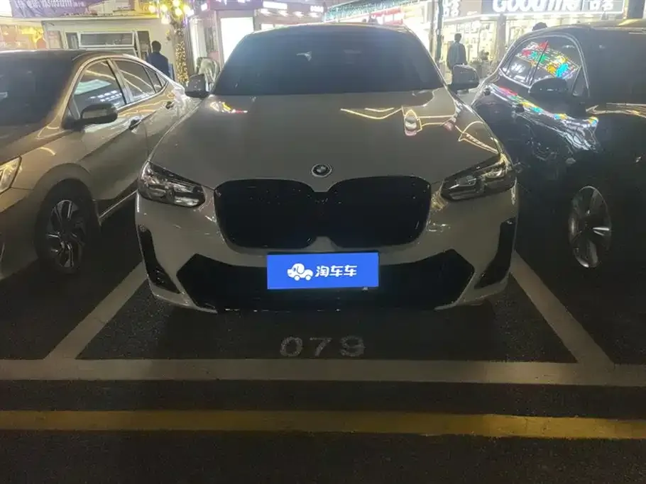 BMW X4 2022 из CN, фото 8