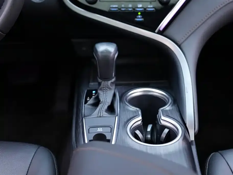 Toyota Camry 2022 из CN, фото 6