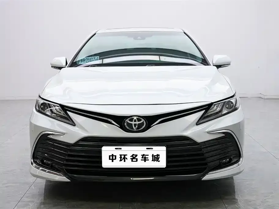 Toyota Camry 2022 из CN, фото 5