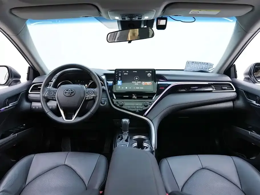 Toyota Camry 2022 из CN, фото 9