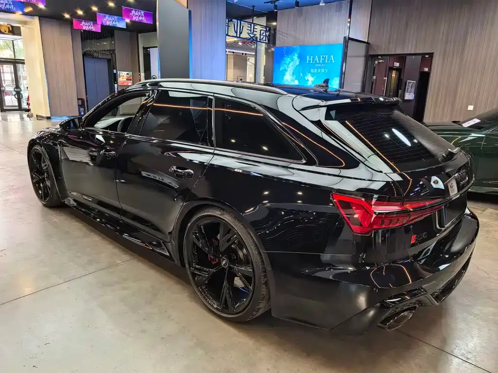 Audi RS 6 2022 из CN, фото 3