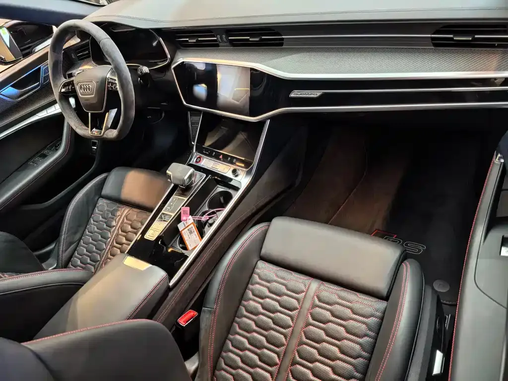 Audi RS 6 2022 из CN, фото 8