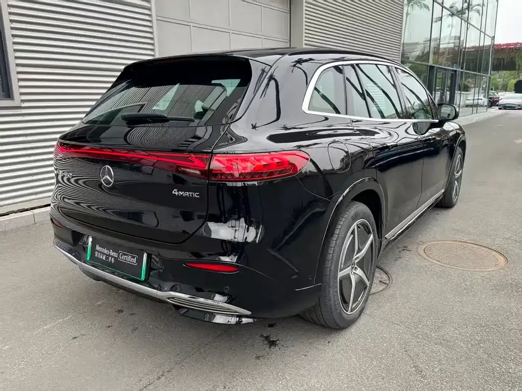 Mercedes-Benz EQS SUV 2023 из CN, фото 10