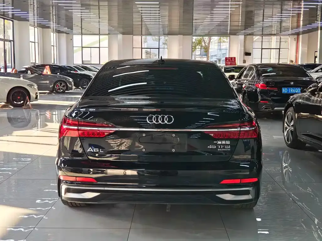 Audi A6L 2022 из CN, фото 5