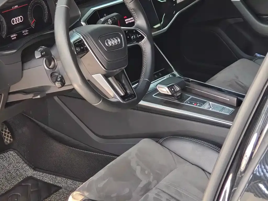Audi A6L 2022 из CN, фото 4