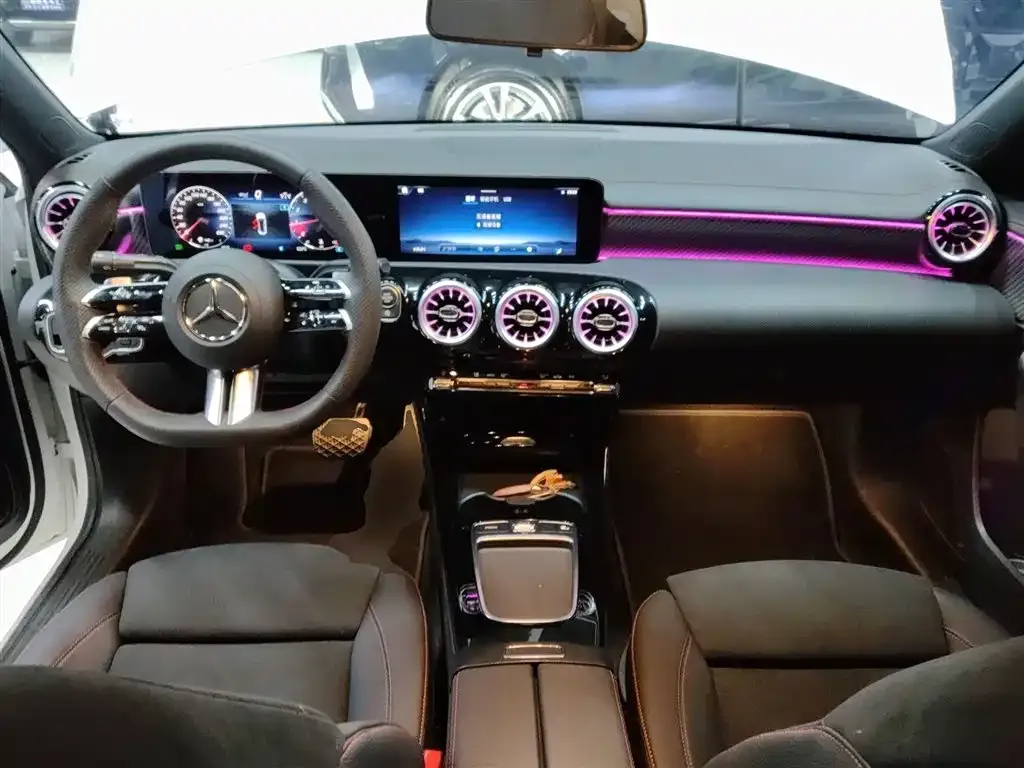 Mercedes-Benz A-Class 2025 из CN, фото 10