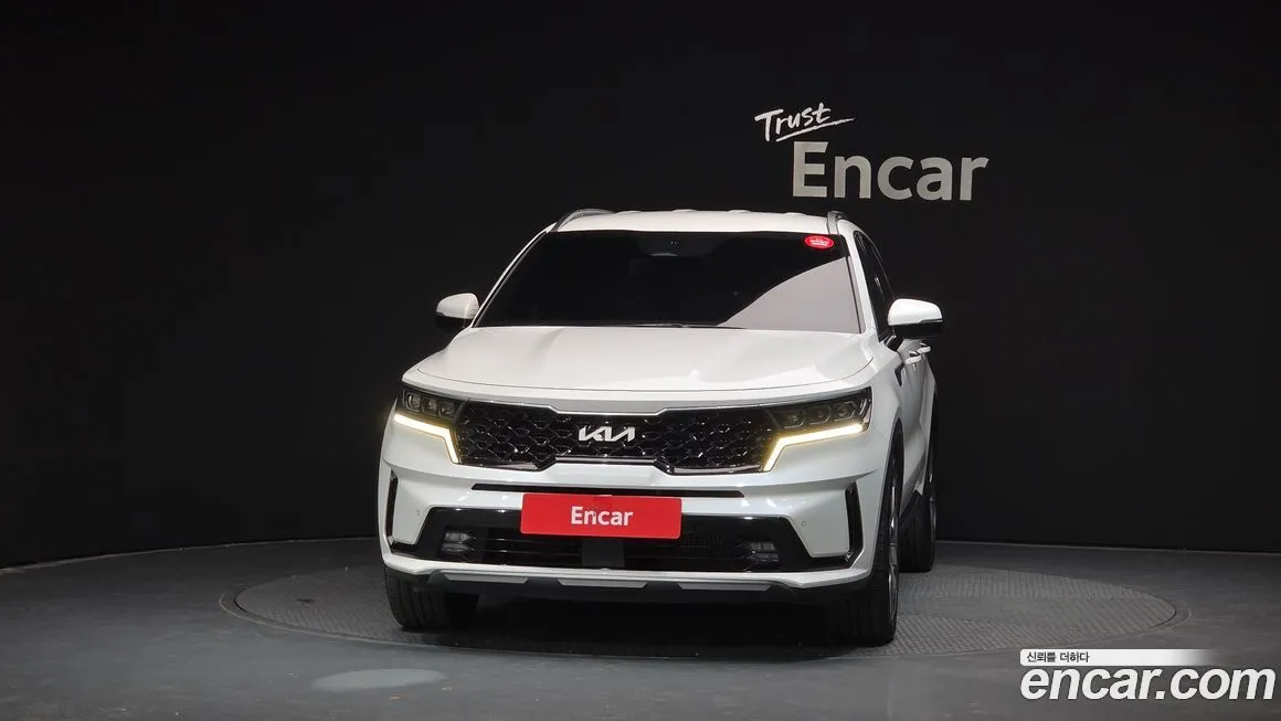 Kia Sorento — фото 4