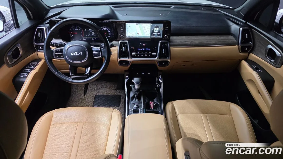 Kia Sorento — фото 9