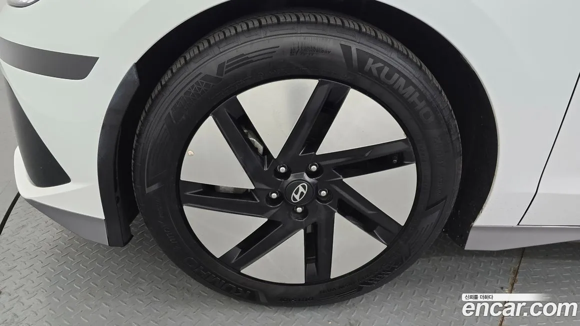 Hyundai Ioniq6 — фото 3