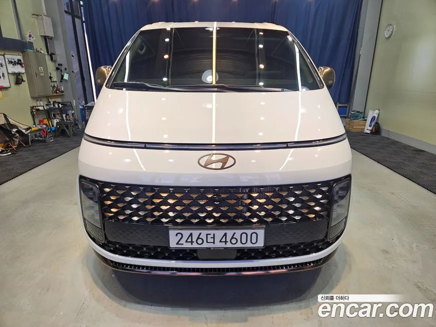 Hyundai Staria 2025 из KR, фото 1