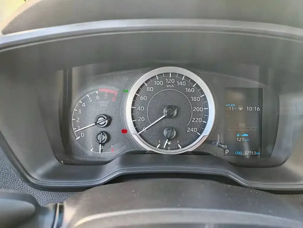 Toyota Corolla 2022 из CN, фото 10