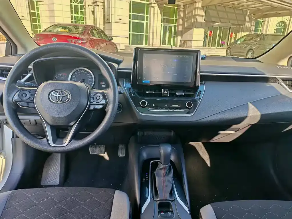 Toyota Corolla 2022 из CN, фото 7