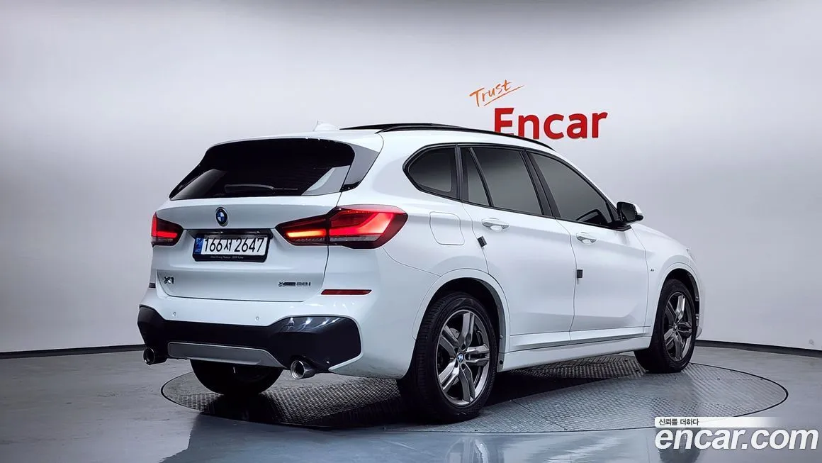 BMW X1 2022 из KR, фото 2