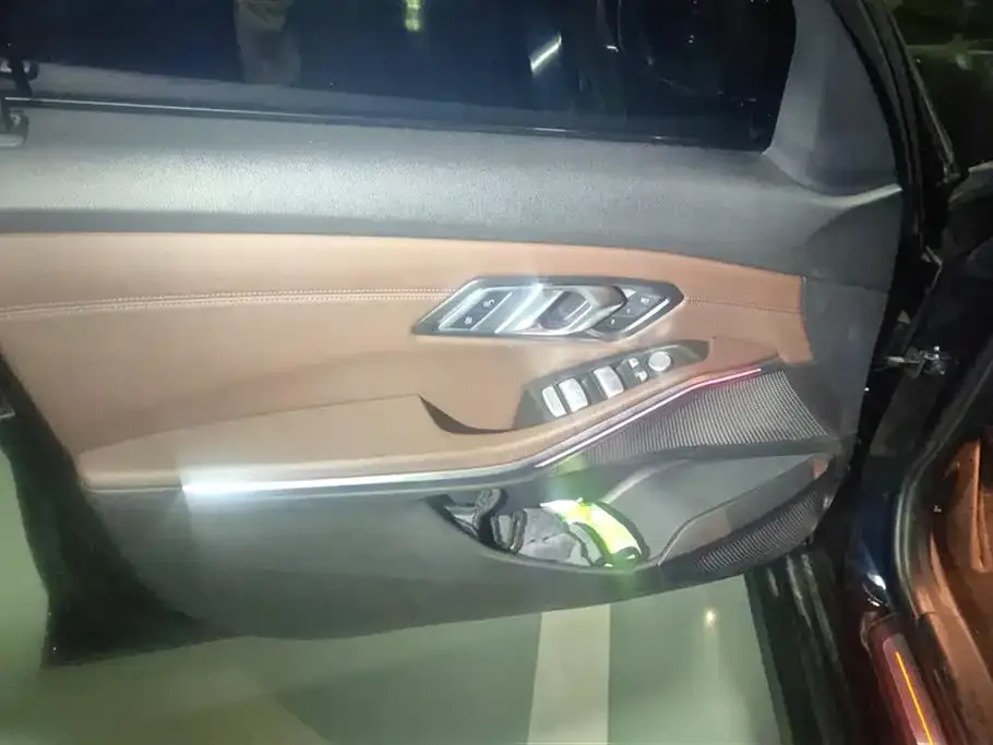BMW i3 2023 из CN, фото 2