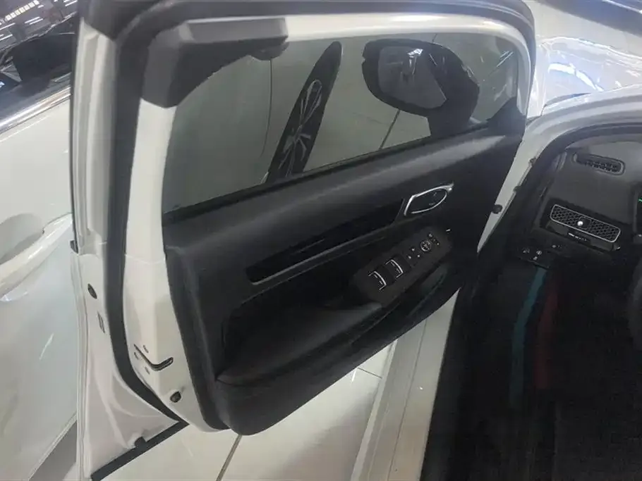 Honda Civic 2023 из CN, фото 8
