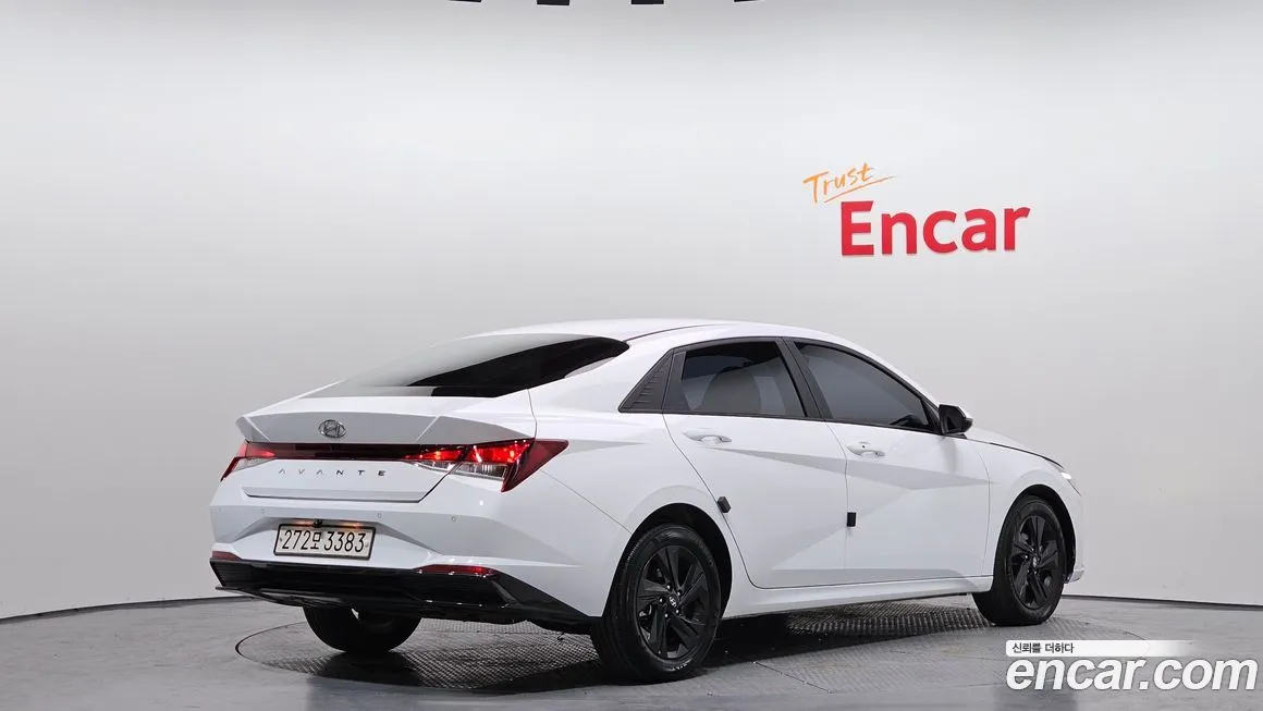 Hyundai AVANTE 2023 из KR, фото 2