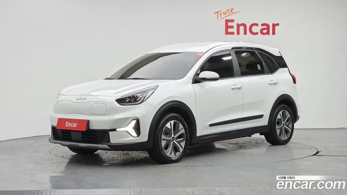 Kia Niro 2023 из KR, фото 1